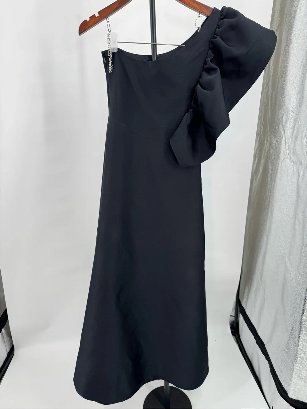 Dea Kubidal Black One Shoulder Bow Evening Gown Maxi Dress size S